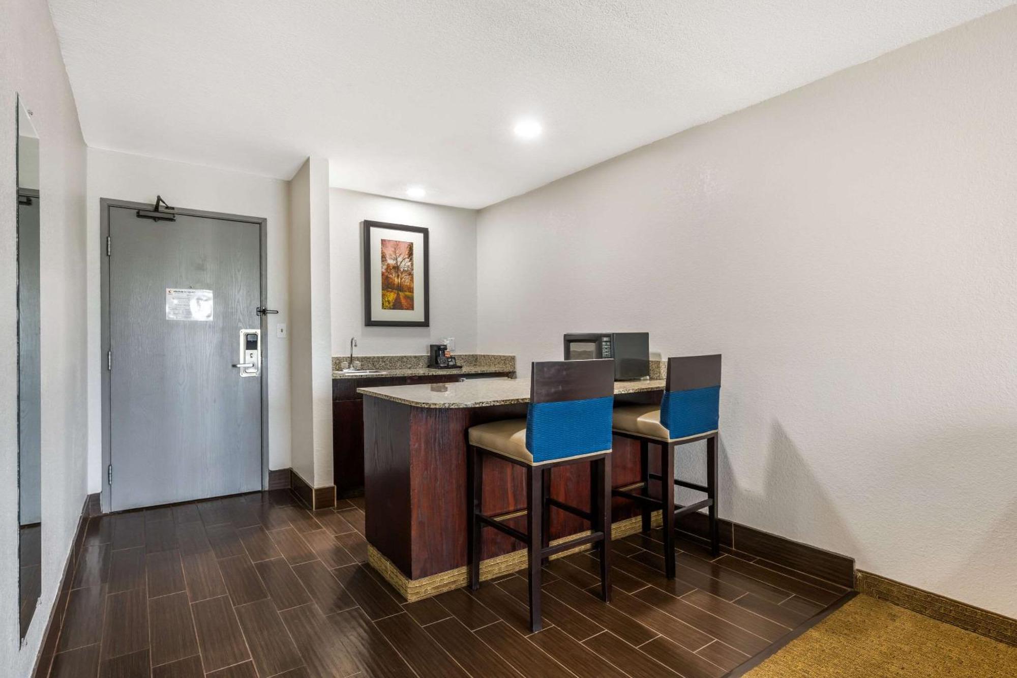 Comfort Suites Omaha East-Council Bluffs Exteriér fotografie
